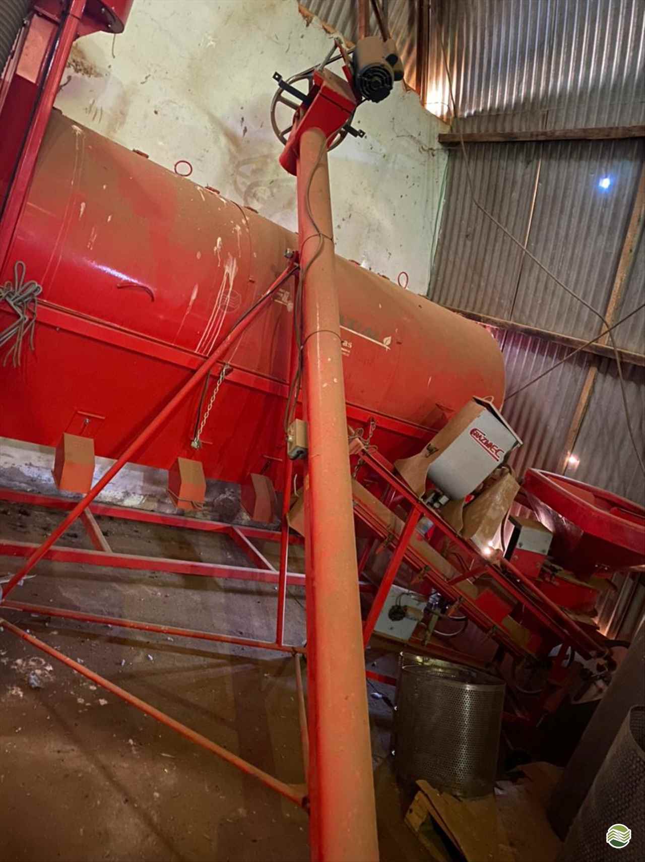 IMPLEMENTOS AGRICOLAS BENEFICIADORA DE GRÃOS CLASSIFICADOR DE SEMENTES Agripeças Máquinas Agrícolas - Jacto CRISTALINA GOIAS GO