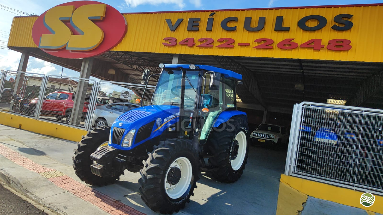 TRATOR NEW HOLLAND NEW TL 85 Tração 4x4 SS Veículos IRATI PARANÁ PR
