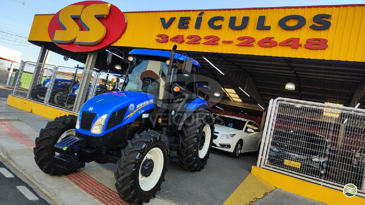 TRATOR NEW HOLLAND NEW TL5.80 Tração 4x4 SS Veículos IRATI PARANÁ PR