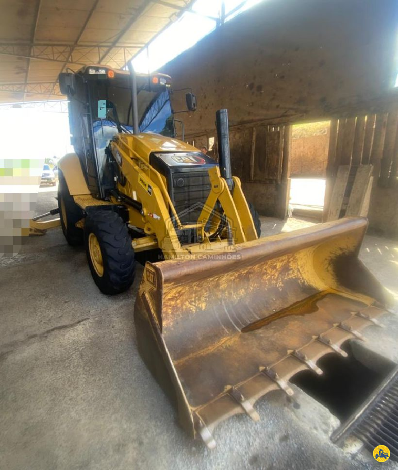 RETRO ESCAVADEIRA CATERPILLAR 416F2 Tração 4x4 Hamilton Caminhões LIMEIRA SÃO PAULO SP