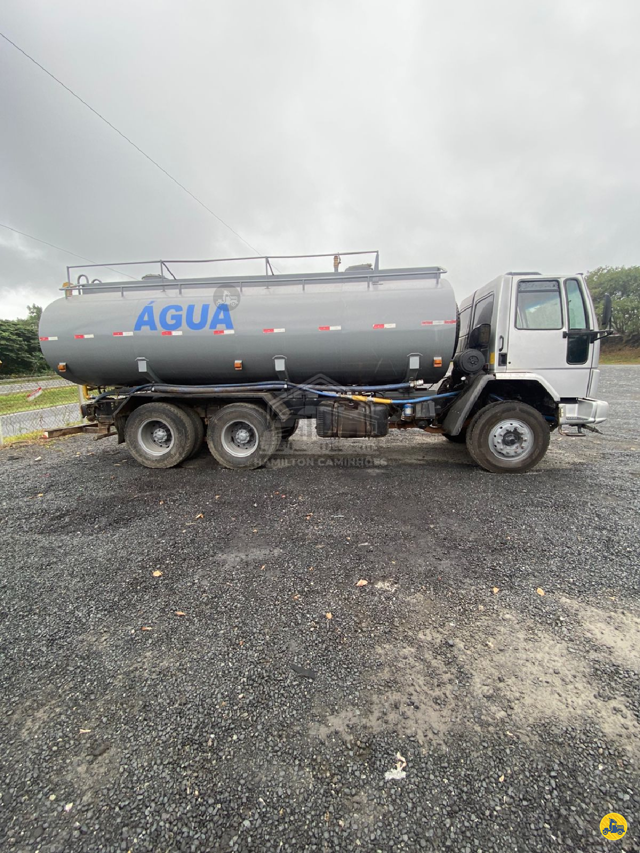 CAMINHAO FORD CARGO 2628 Tanque Pipa Cavalo 6x4 Hamilton Caminhões LIMEIRA SÃO PAULO SP