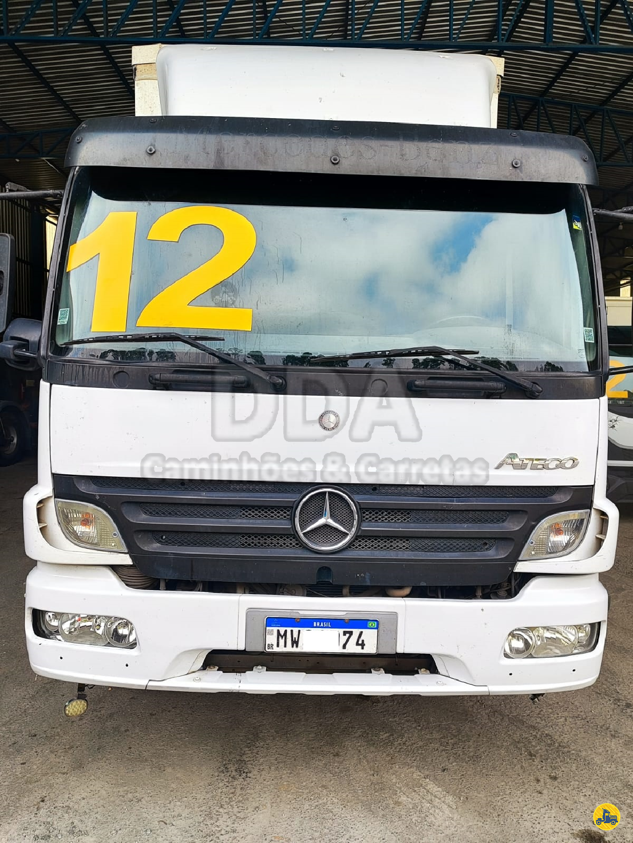 CAMINHAO MERCEDES-BENZ MB 2428 Baú Sider BiTruck 8x2 DDA Caminhões e Carretas SAO PAULO SÃO PAULO SP