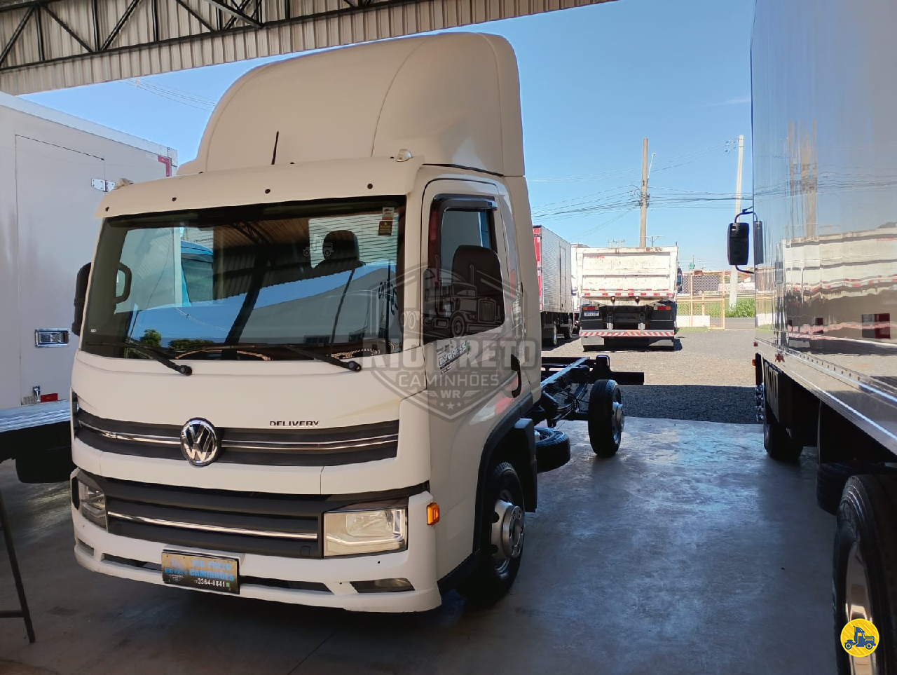 CAMINHAO VOLKSWAGEN DELIVERY EXPRESS Chassis 3/4 4x2 Rio Preto Caminhões São José do Rio Preto SÃO PAULO SP