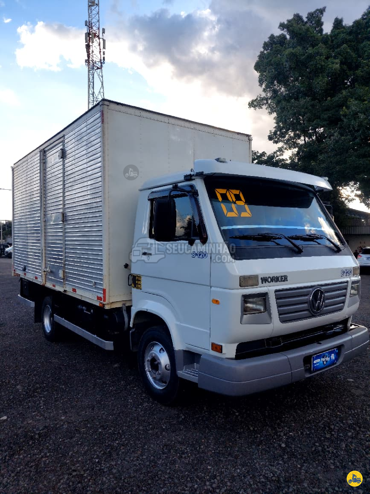 CAMINHAO VOLKSWAGEN VW 8120 Baú Furgão 3/4 4x2 Seu Caminhão SUMARE SÃO PAULO SP