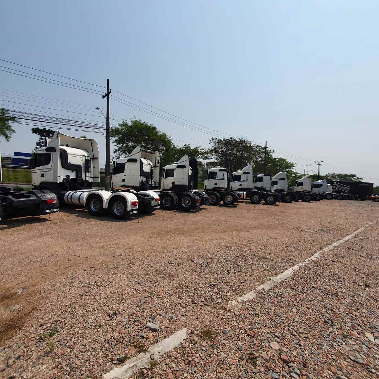 Foto da Loja da Pátio 201 Caminhões e Carretas