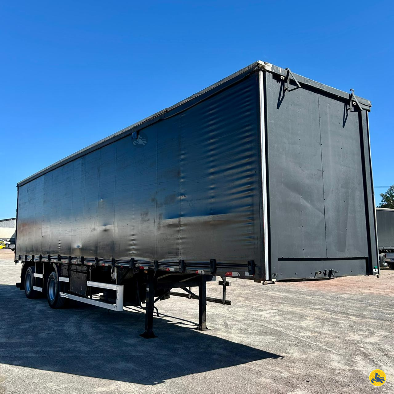 BAU SIDER de Pátio 201 Caminhões e Carretas