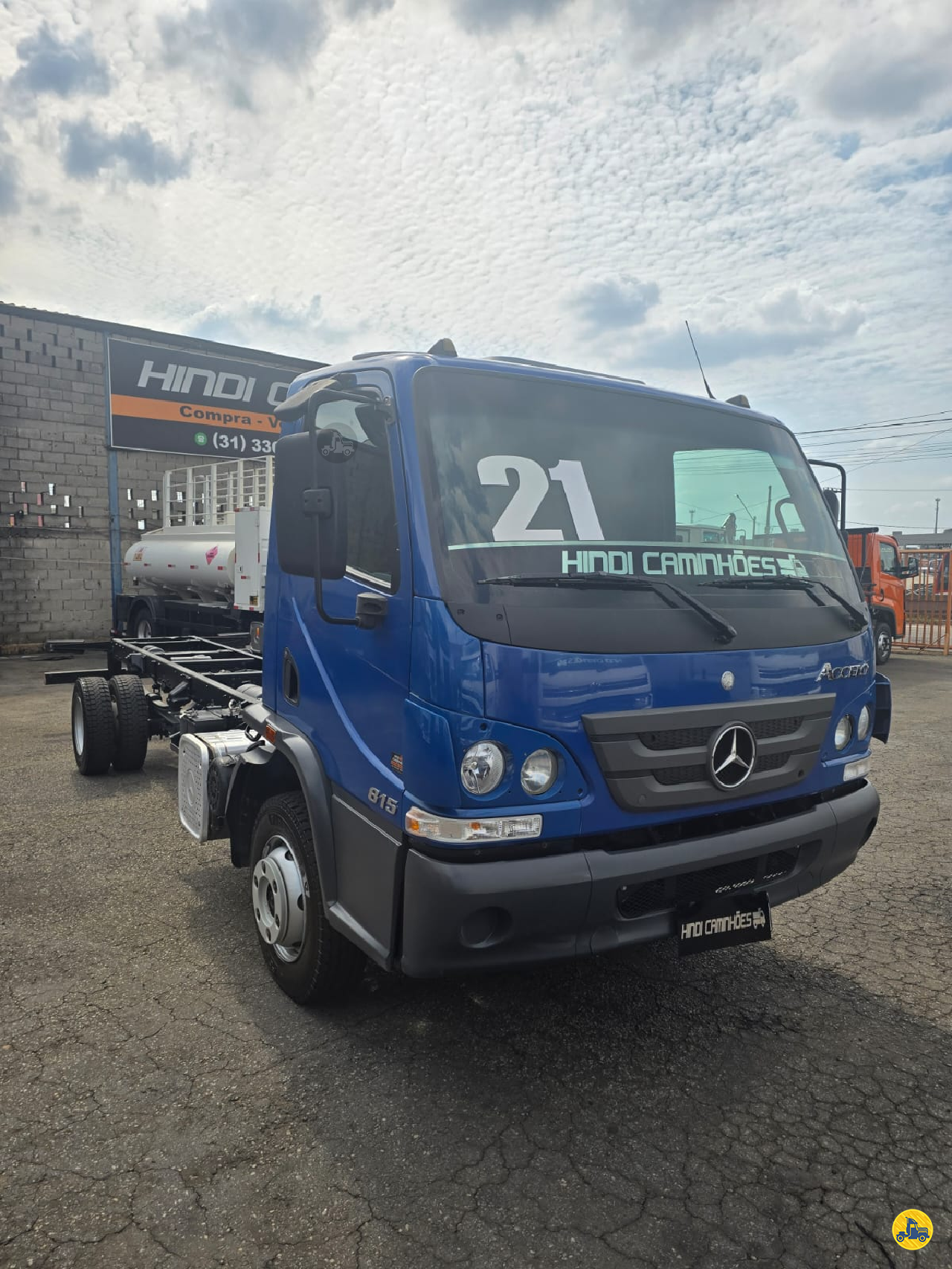 CAMINHAO MERCEDES-BENZ MB 815 Chassis 3/4 4x2 Hindi Caminhões CONTAGEM MINAS GERAIS MG