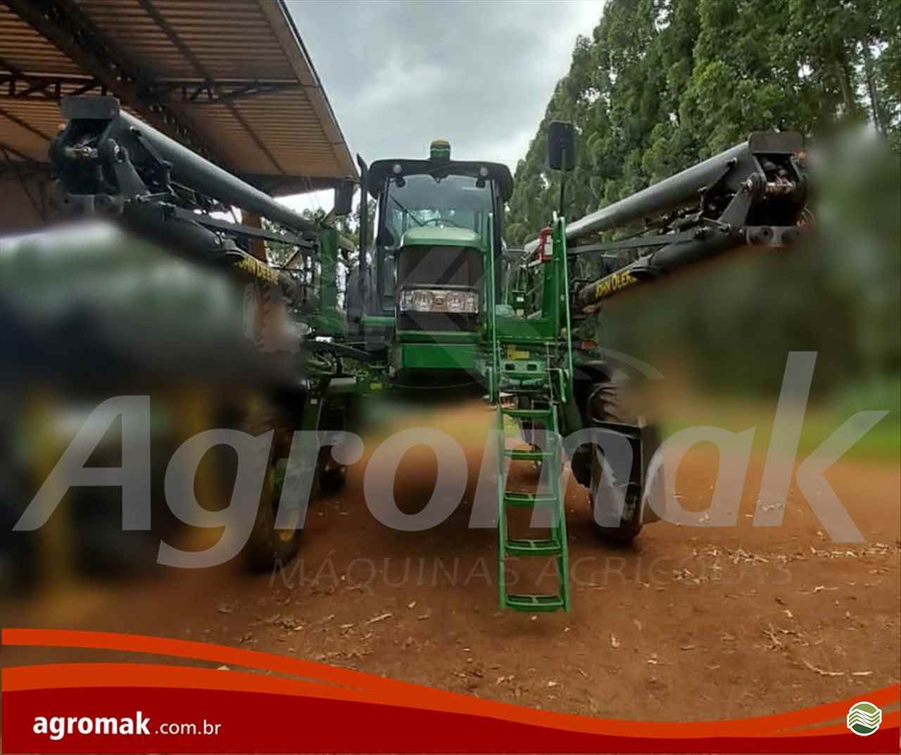 PULVERIZADOR JOHN DEERE JOHN DEERE M4025 Tração 4x4 Agromak Máquinas Agrícolas CAMPO VERDE MATO GROSSO MT