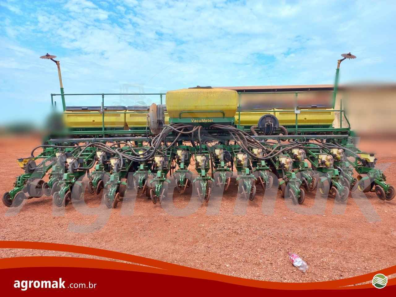 PLANTADEIRAS 2117 de Agromak Máquinas Agrícolas