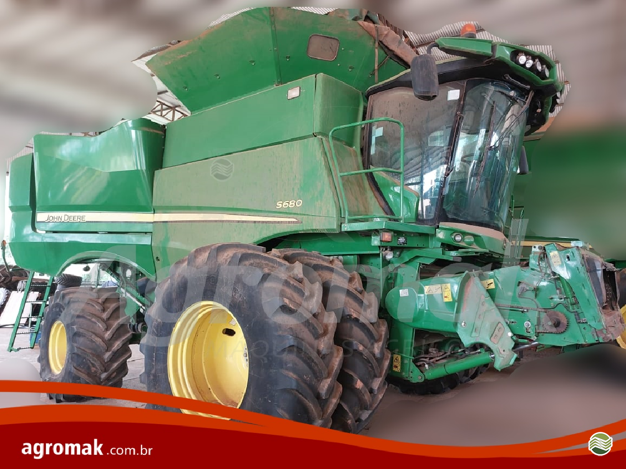 COLHEITADEIRA JOHN DEERE JOHN DEERE S680 Agromak Máquinas Agrícolas CAMPO VERDE MATO GROSSO MT