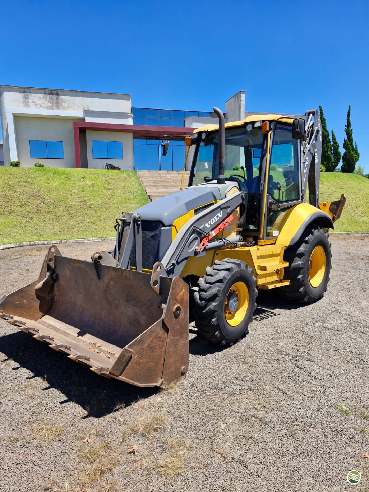 RETRO ESCAVADEIRA VOLVO BL70 Tração 4x4 Patrolão Máquinas MARAVILHA SANTA CATARINA SC