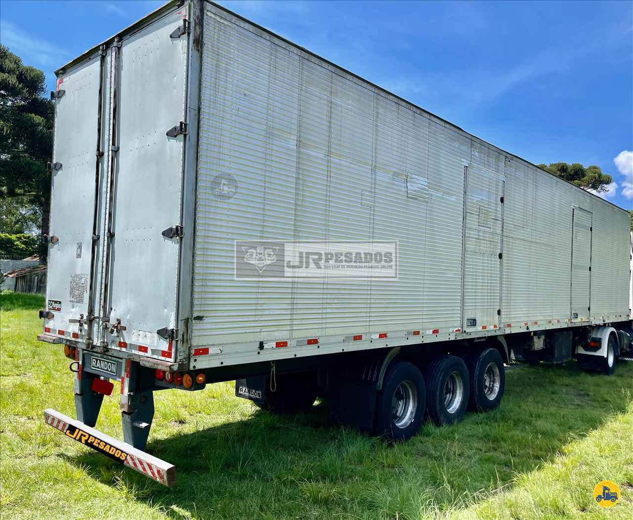 CARRETA SEMI-REBOQUE BAU FURGÃO JR Pesados CURITIBA PARANÁ PR