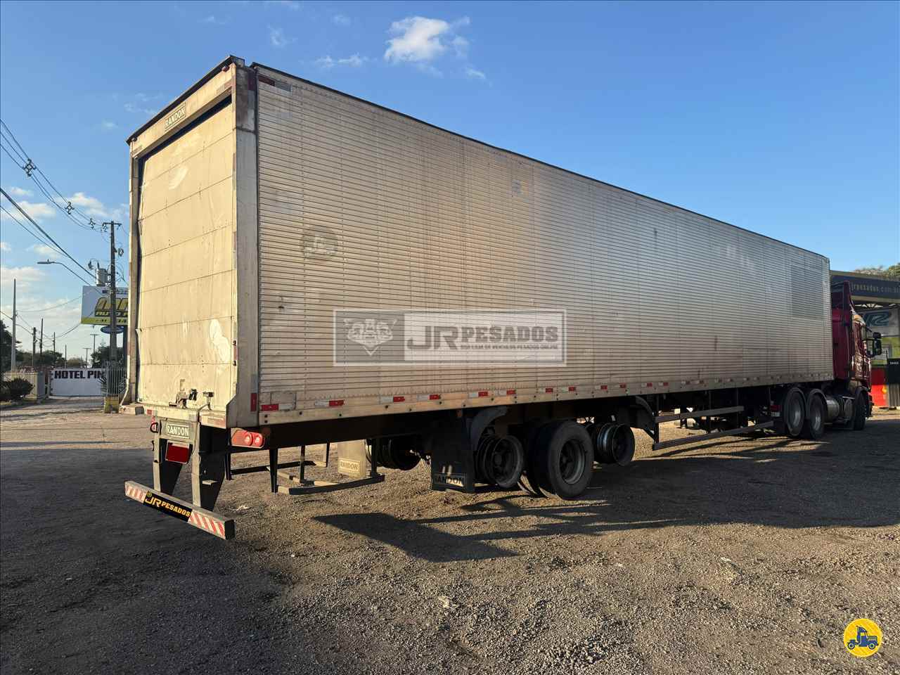 CARRETA SEMI-REBOQUE BAU FURGÃO JR Pesados CURITIBA PARANÁ PR