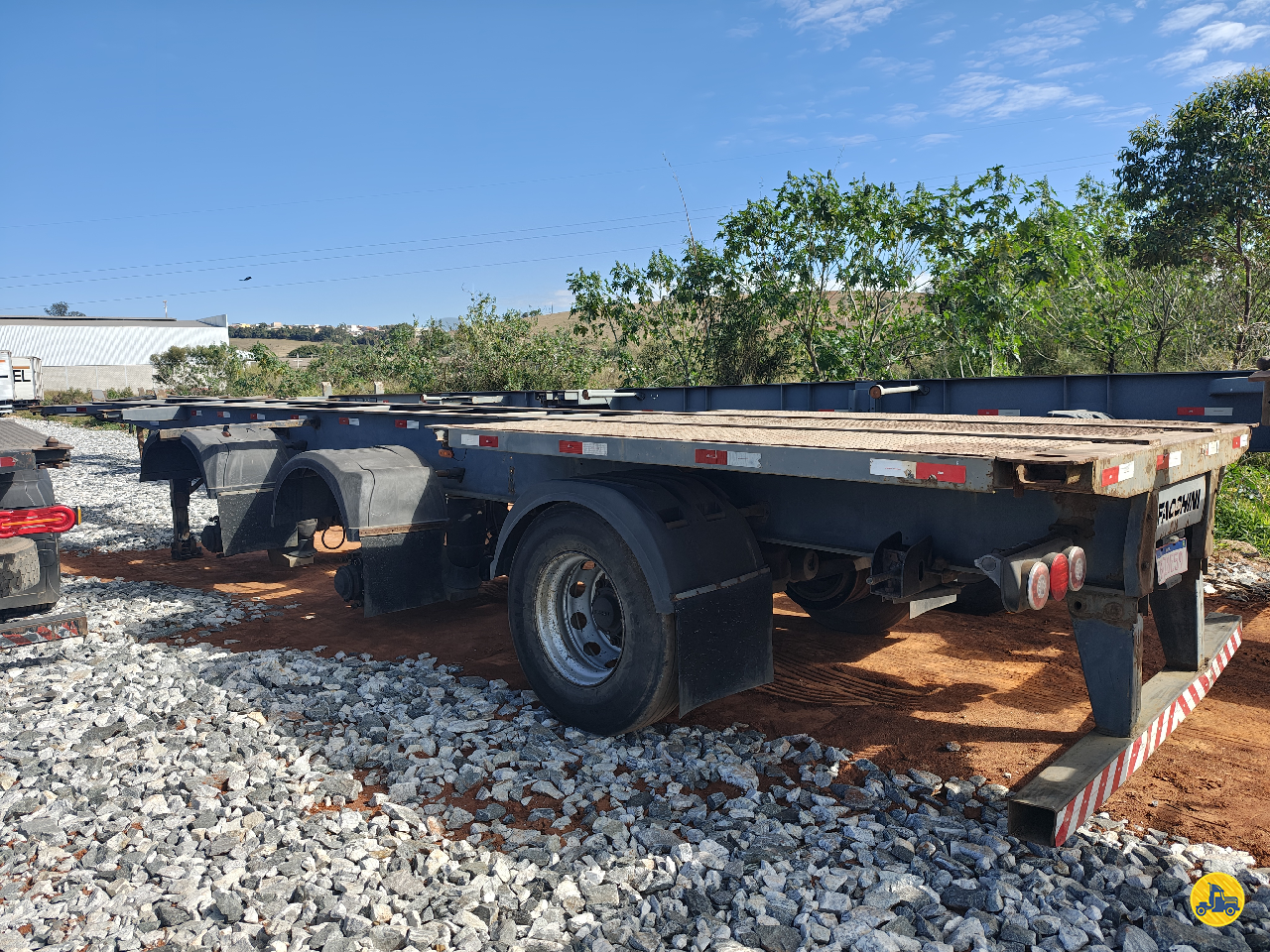 CARRETA SEMI-REBOQUE PORTA-CONTAINER TransDaniel POUSO ALEGRE MINAS GERAIS MG