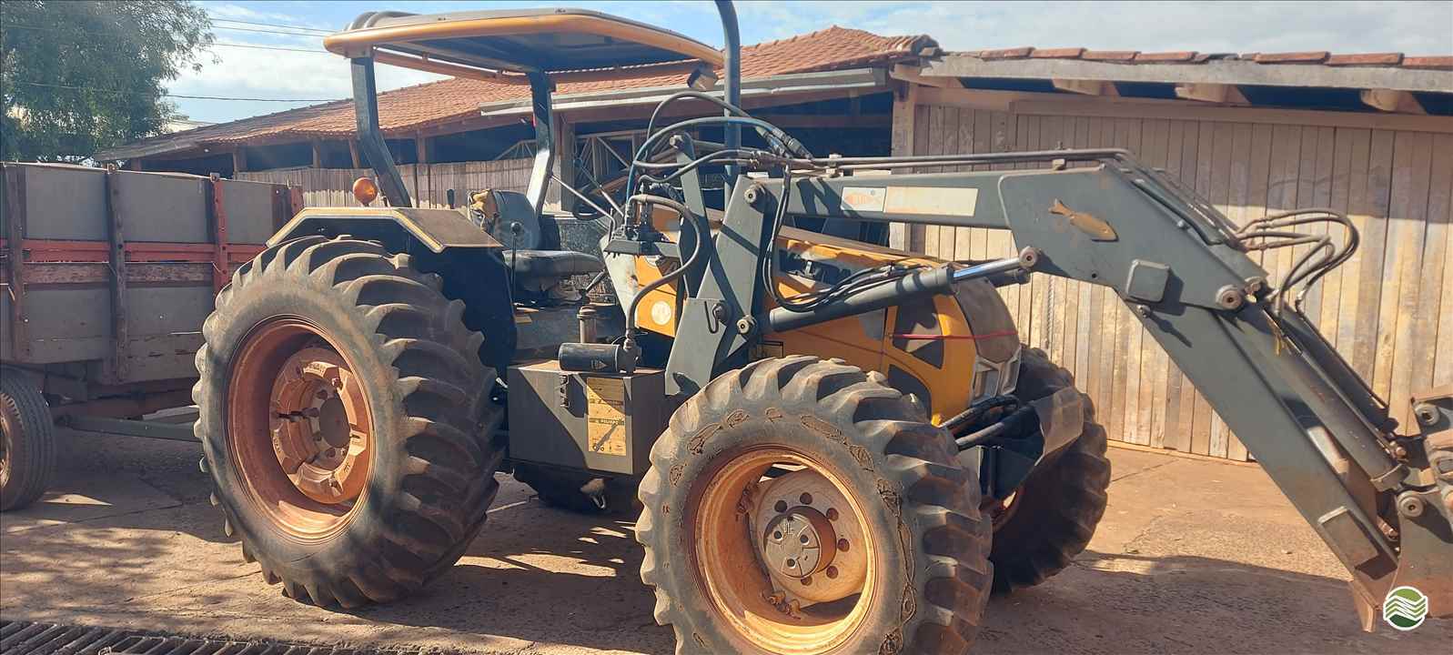 TRATOR VALTRA VALTRA A850 Tração 4x4 Valdomiro Tratores ITURAMA MINAS GERAIS MG