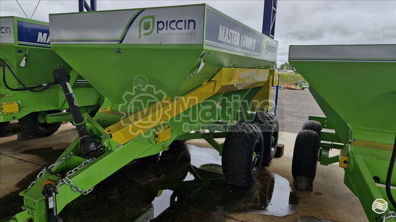 IMPLEMENTOS AGRICOLAS DISTRIBUIDOR CALCÁRIO 10000 Kg Mative Equipamentos Agrícolas  MARTINOPOLIS SÃO PAULO SP