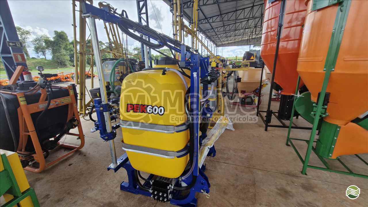 IMPLEMENTOS AGRICOLAS PULVERIZADOR KIT DE BARRAS HIDRÁULICAS Mative Equipamentos Agrícolas  MARTINOPOLIS SÃO PAULO SP