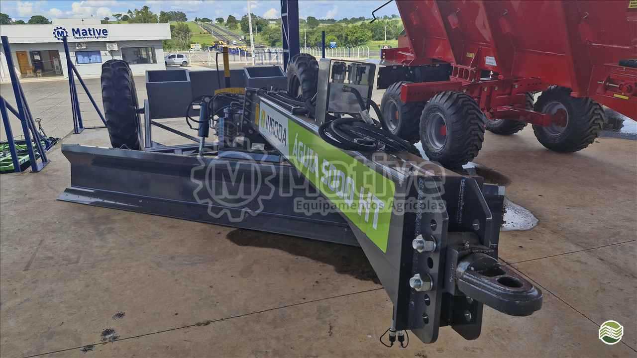 IMPLEMENTOS AGRICOLAS PLAINA NIVELADORA PLAINA HIDRÁULICA TRASEIRA Mative Equipamentos Agrícolas  MARTINOPOLIS SÃO PAULO SP