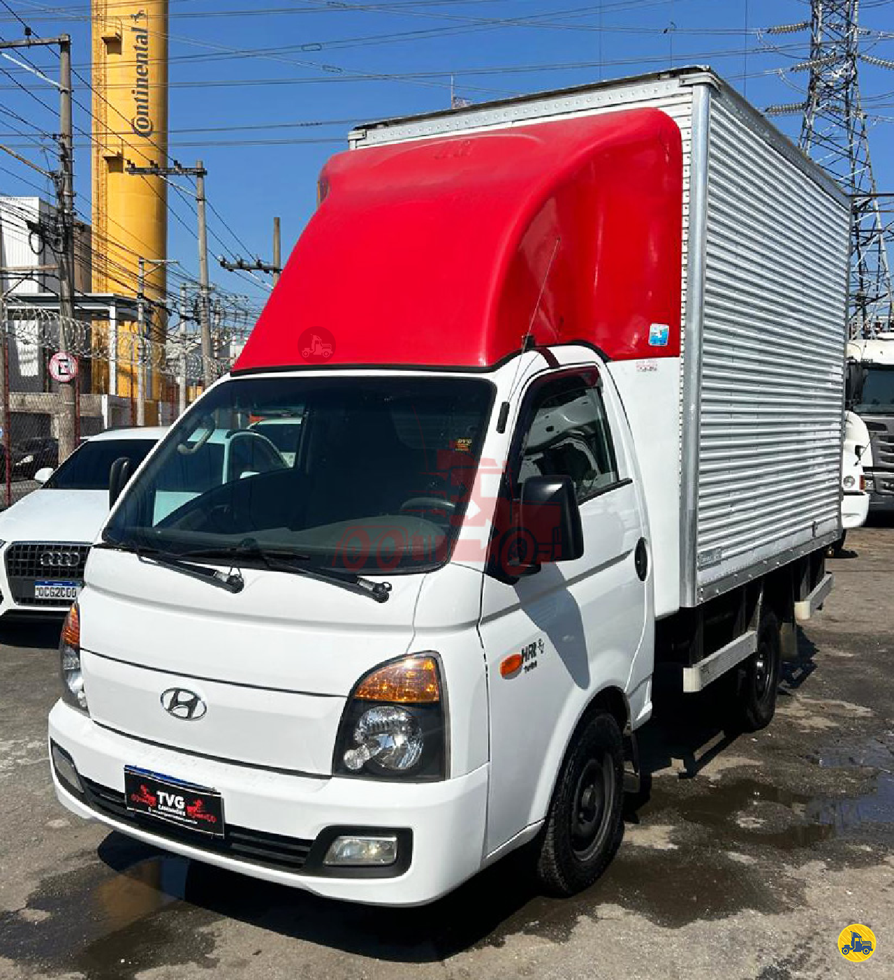 CAMINHAO HYUNDAI HR Baú Furgão 3/4 4x2 TVG Caminhões GUARULHOS SÃO PAULO SP
