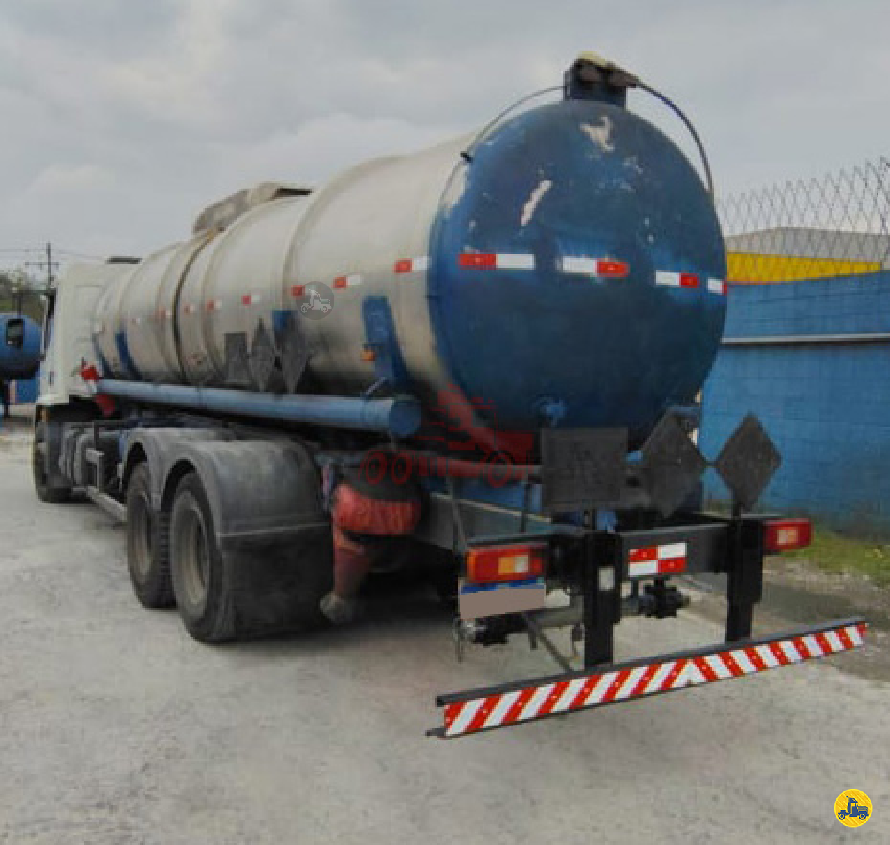 CARROCERIA SOBRE CHASSI  TRUCK TANQUE INOX TVG Caminhões GUARULHOS SÃO PAULO SP