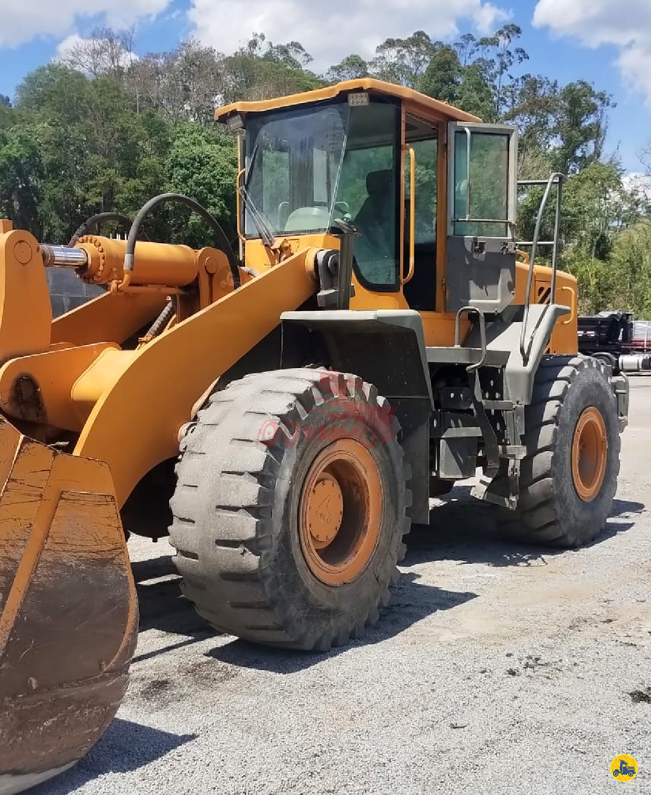 PA CARREGADEIRA SDLG LG968 TVG Caminhões GUARULHOS SÃO PAULO SP