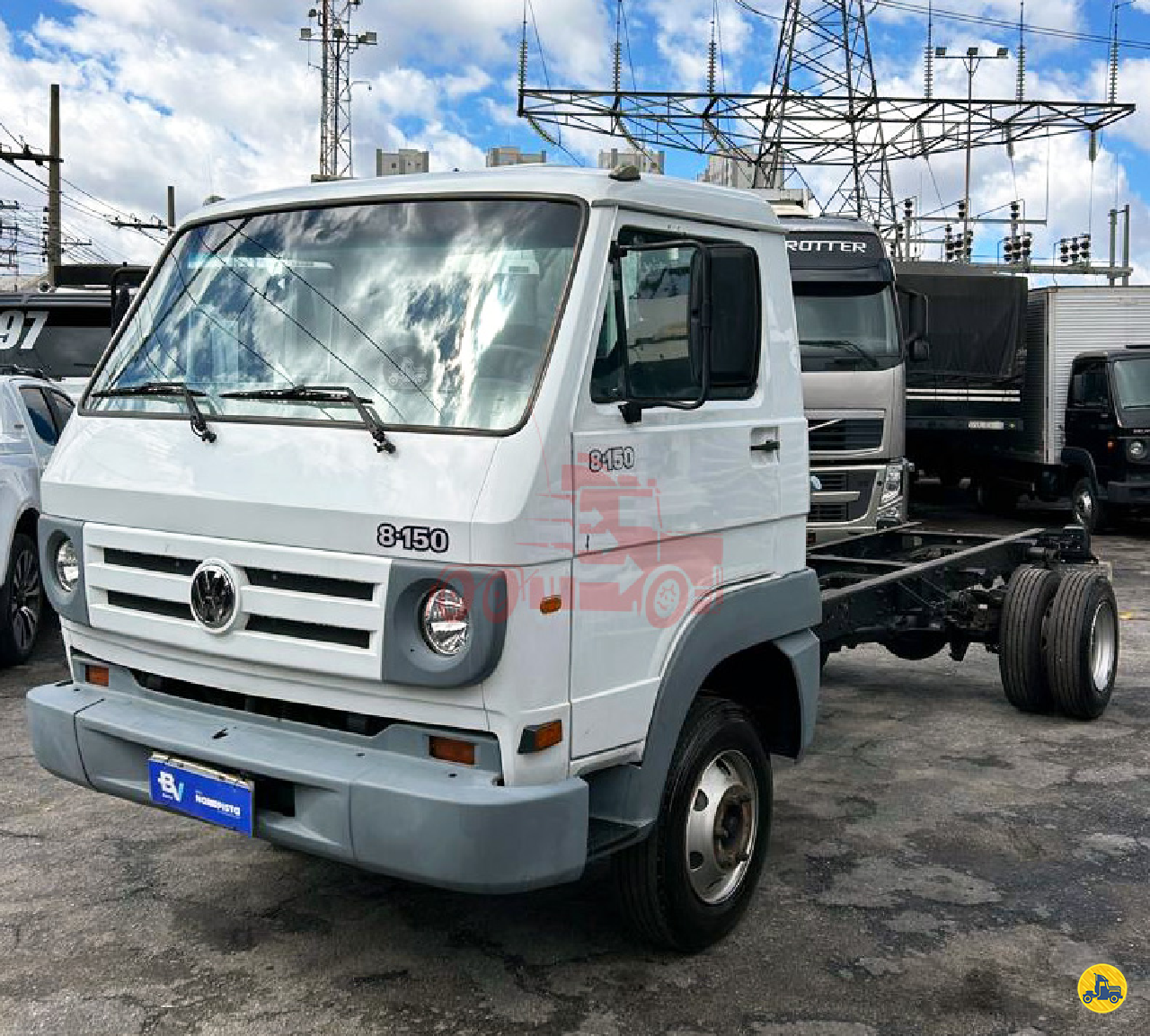 CAMINHAO VOLKSWAGEN VW 8150 Baú Furgão 3/4 4x2 TVG Caminhões GUARULHOS SÃO PAULO SP