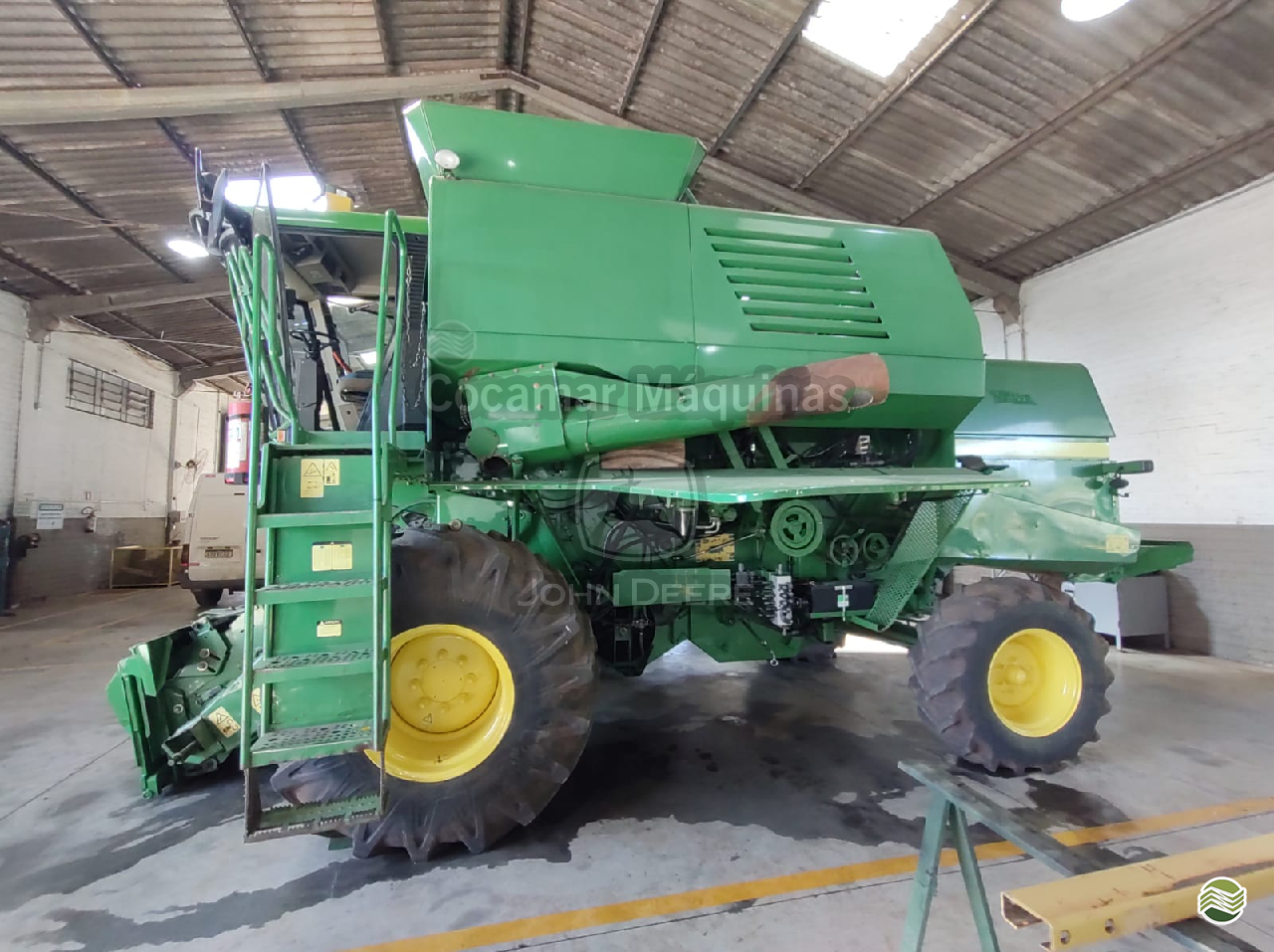 COLHEITADEIRA JOHN DEERE JOHN DEERE 1470 Cocamar Máquinas - John Deere - Matriz MARINGA PARANÁ PR