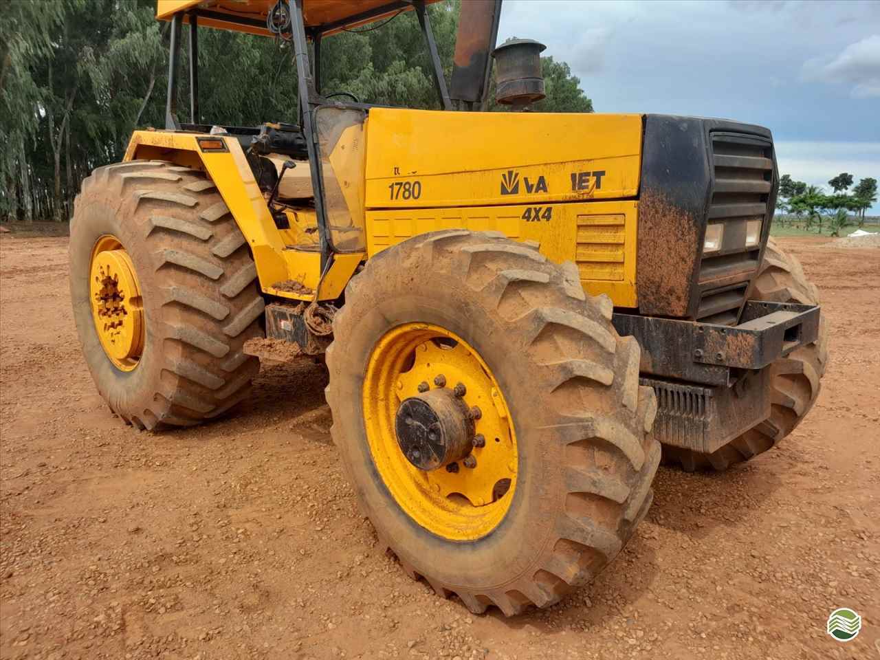 TRATOR VALTRA VALTRA 1780 Tração 4x4 Primavera Máquinas Usadas PRIMAVERA DO LESTE MATO GROSSO MT