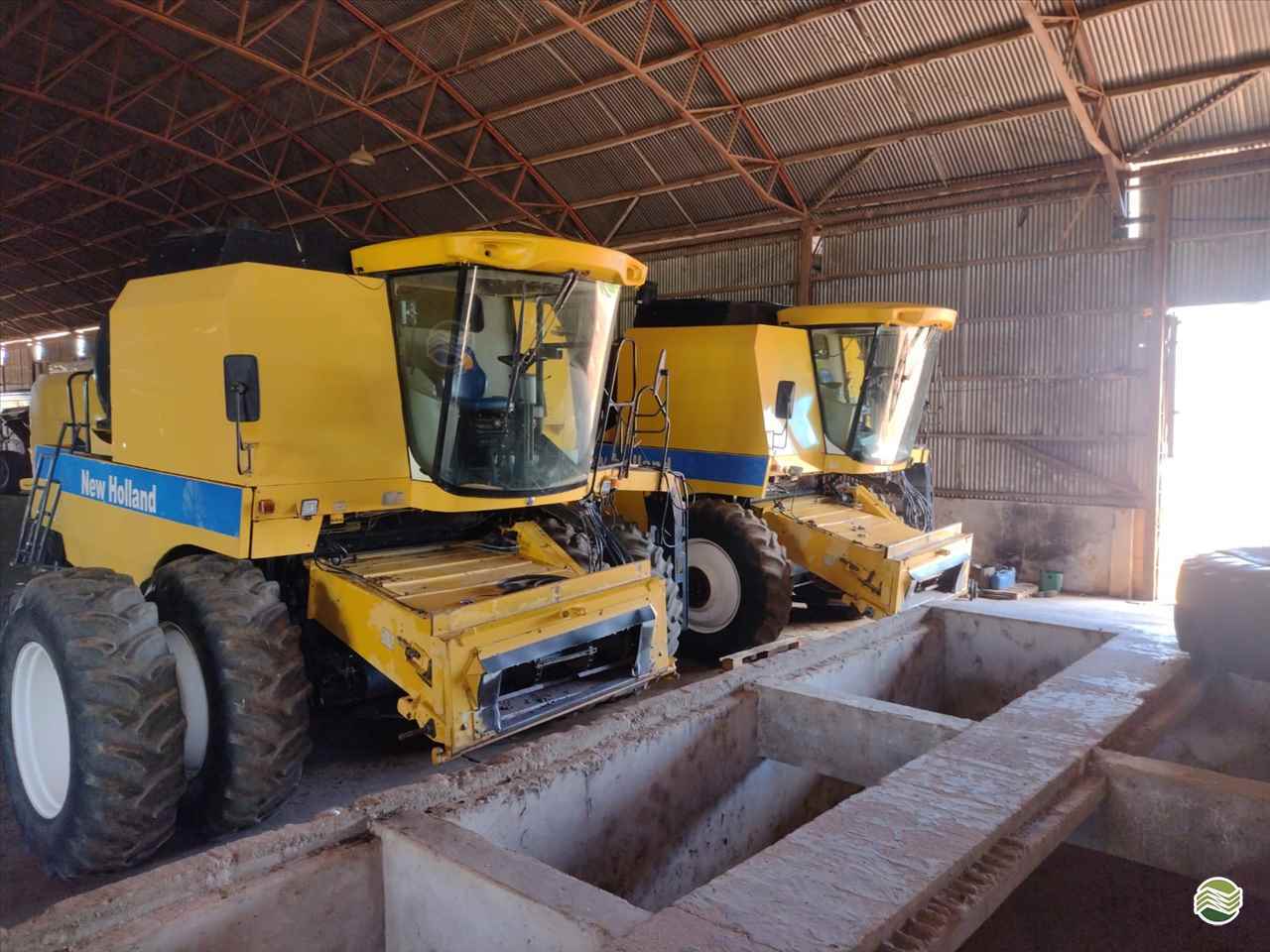 COLHEITADEIRA NEW HOLLAND TC 5090 Primavera Máquinas Usadas PRIMAVERA DO LESTE MATO GROSSO MT