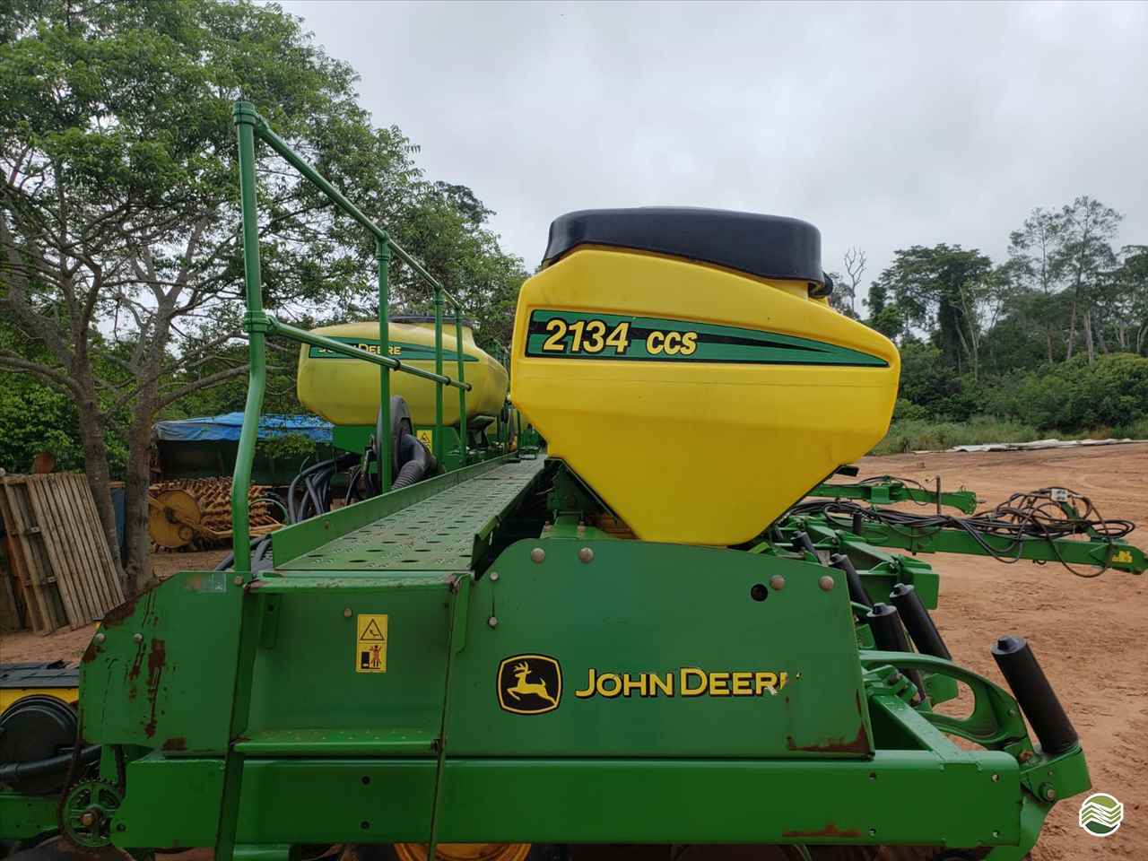 PLANTADEIRA JOHN DEERE PLANTADEIRAS 2134 Primavera Máquinas Usadas PRIMAVERA DO LESTE MATO GROSSO MT