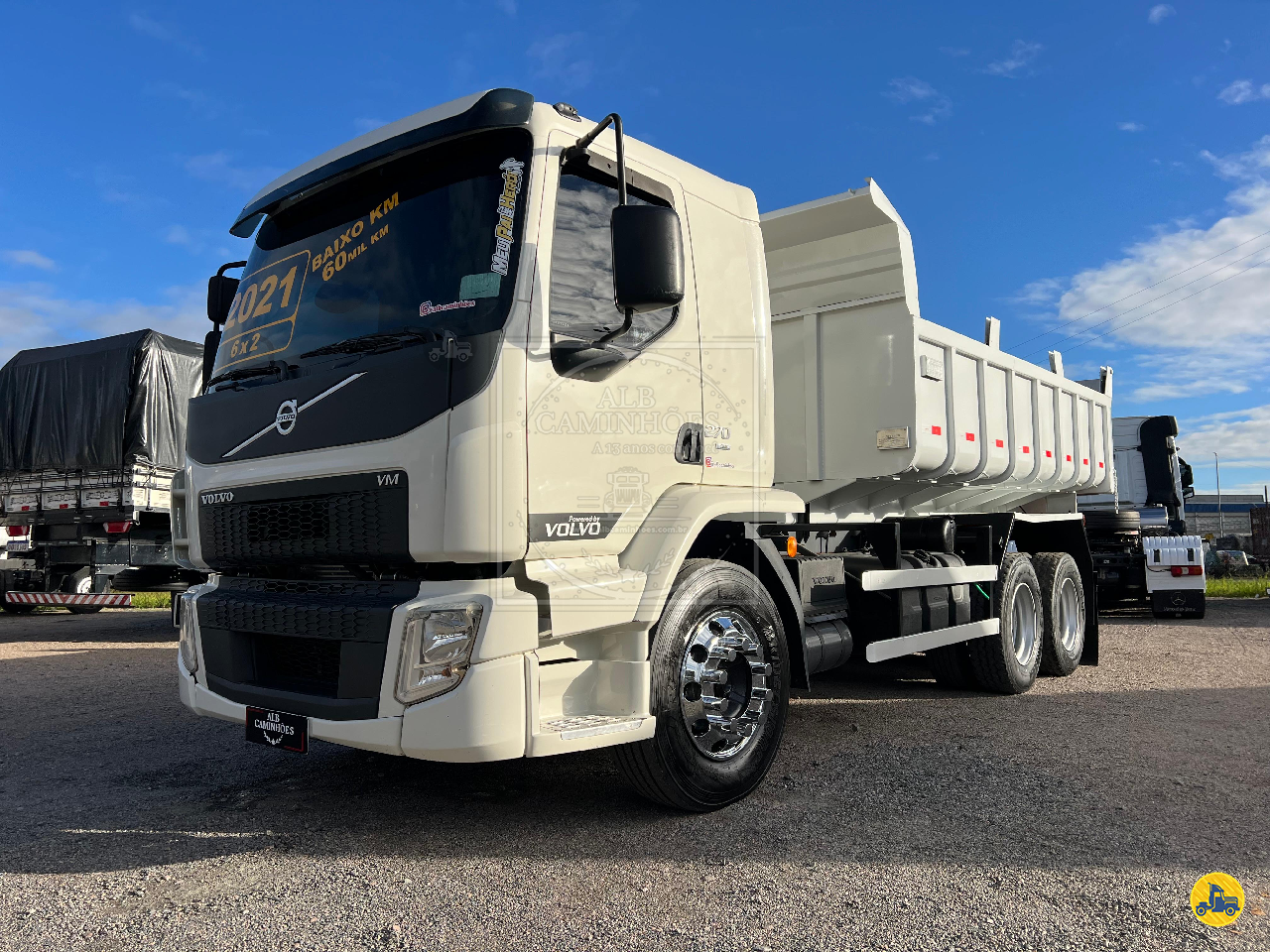 CAMINHAO VOLVO VOLVO VM 270 Caçamba Basculante Truck 6x2 ALB Caminhões CURITIBA PARANÁ PR