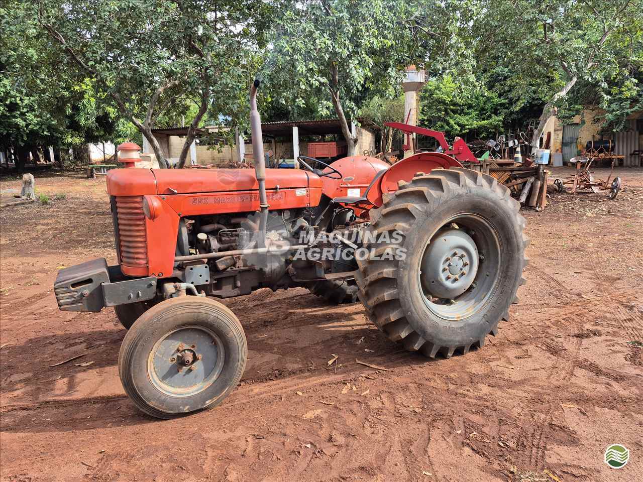 TRATOR MASSEY FERGUSON MF 55 Tração 4x2 WS Máquinas Agrícolas SERTAOZINHO SÃO PAULO SP