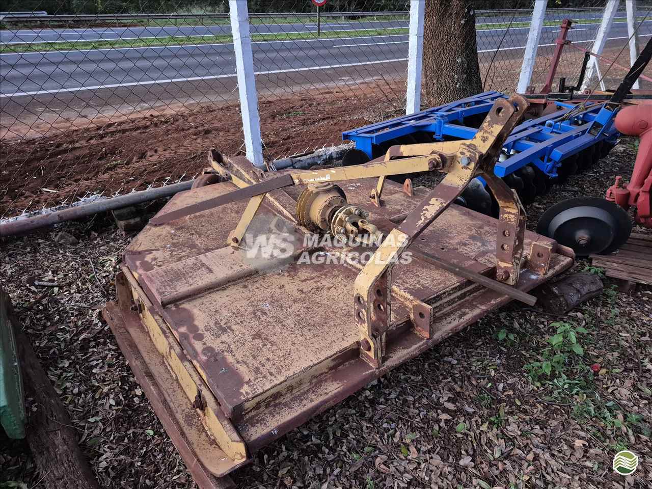 IMPLEMENTOS AGRICOLAS ROCADEIRA ROCADEIRA HIDRÁULICA WS Máquinas Agrícolas SERTAOZINHO SÃO PAULO SP