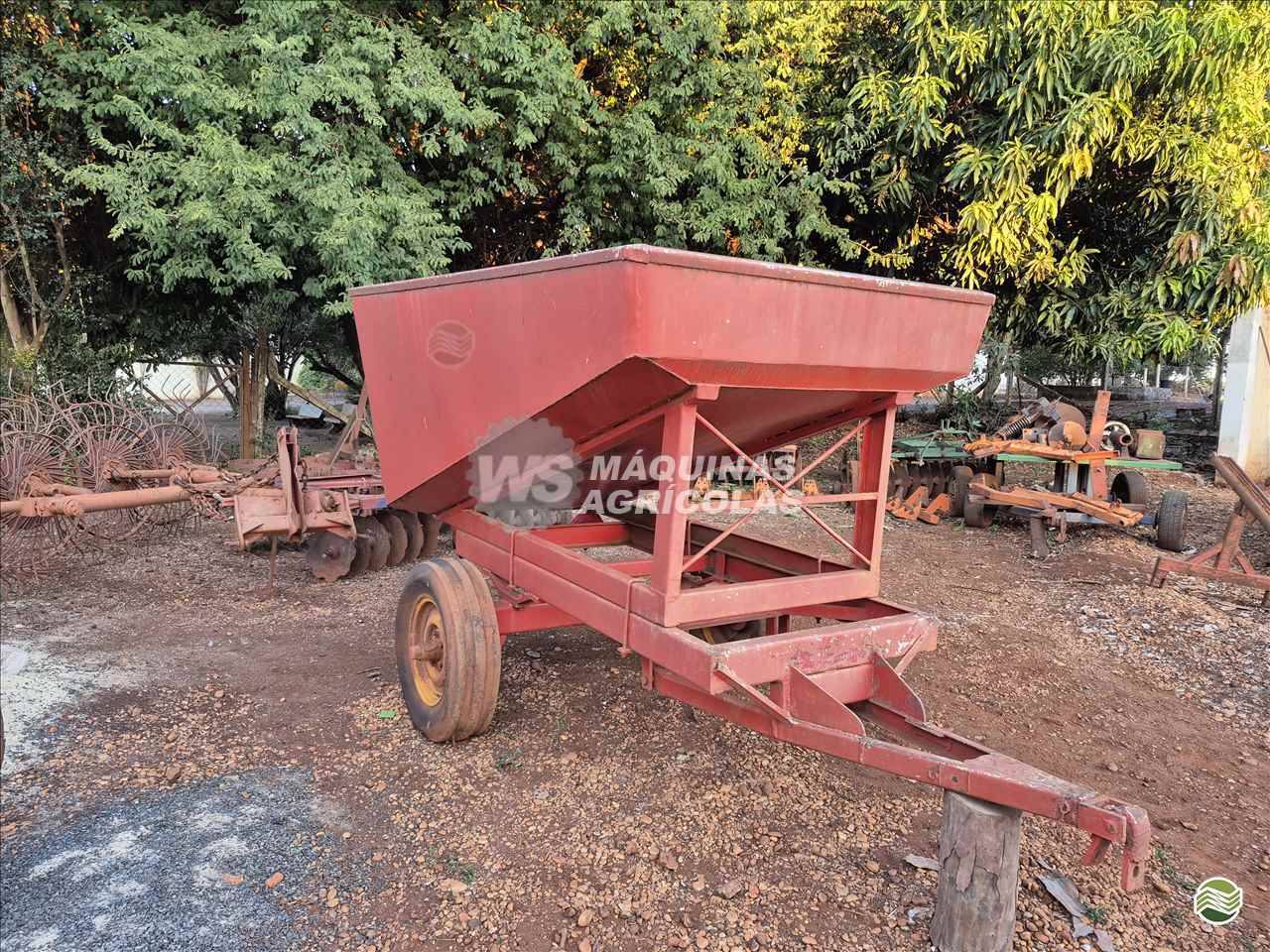 IMPLEMENTOS AGRICOLAS CARRETA AGRÍCOLA CARRETA ARMAZENAMENTO BAG WS Máquinas Agrícolas SERTAOZINHO SÃO PAULO SP