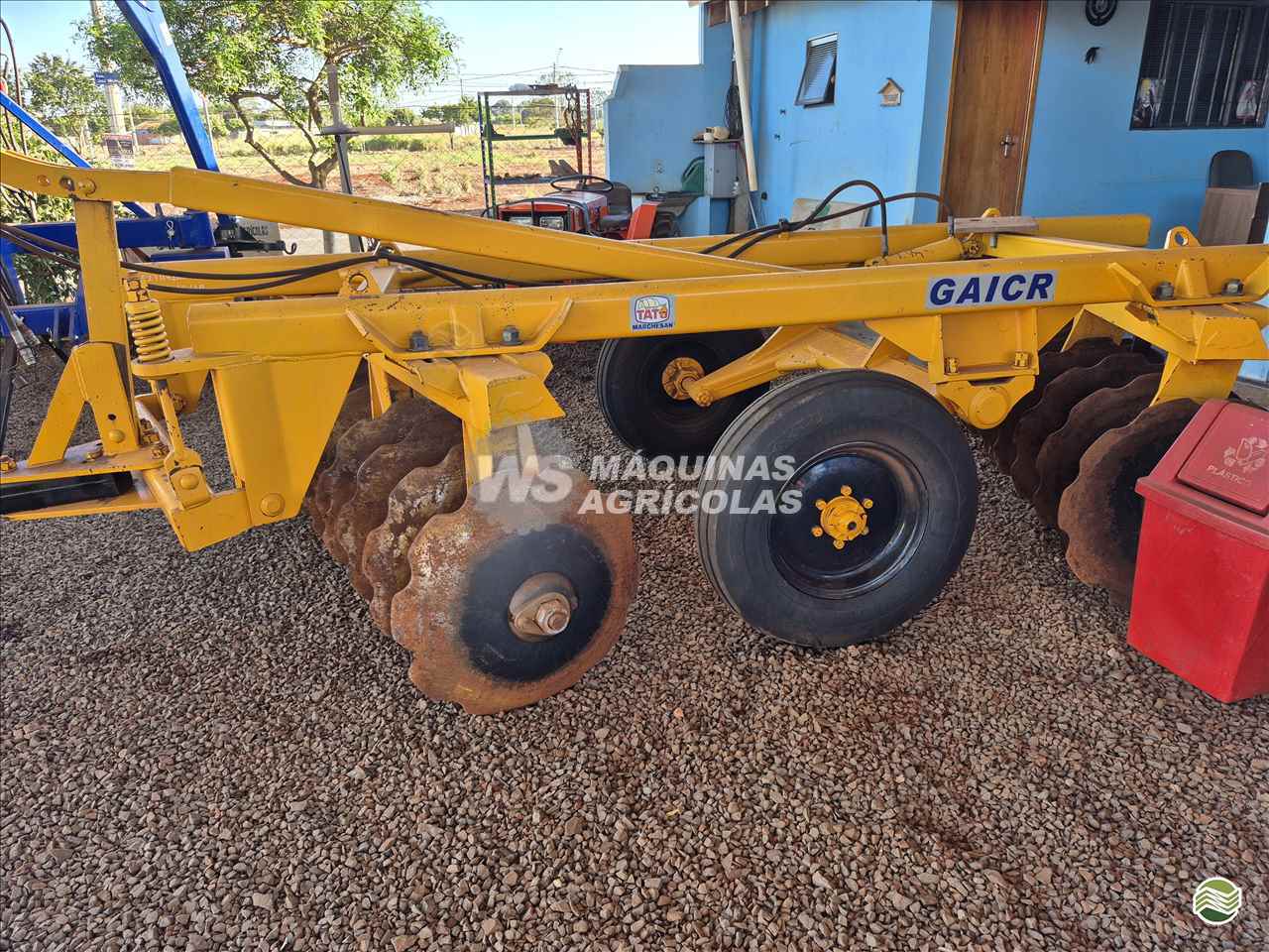 IMPLEMENTOS AGRICOLAS GRADE INTERMEDIÁRIA INTERMEDIÁRIA 16 DISCOS WS Máquinas Agrícolas SERTAOZINHO SÃO PAULO SP