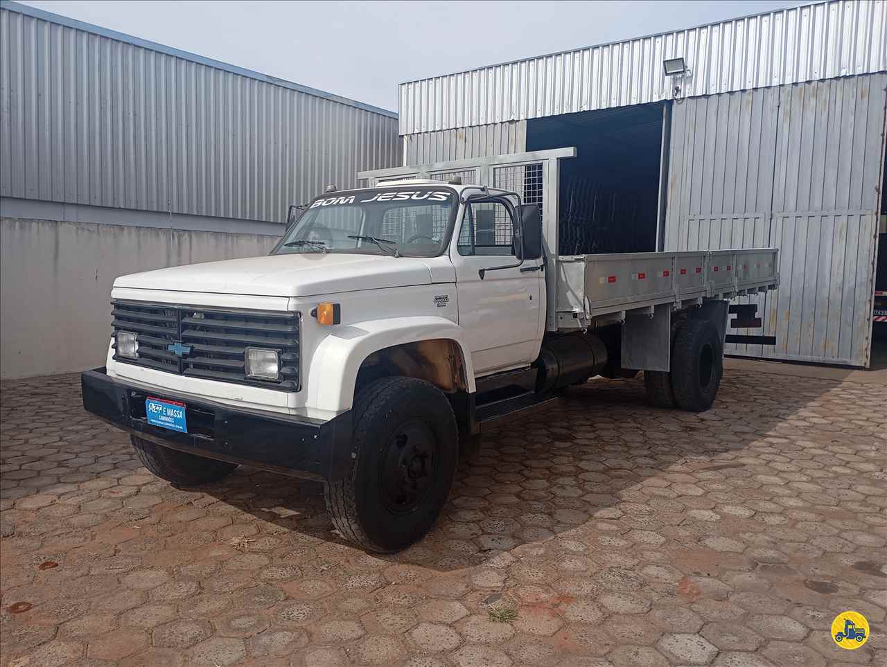 CAMINHAO GM D12000 Carga Seca Toco 4x2 Massa Caminhões SAO MANUEL SÃO PAULO SP