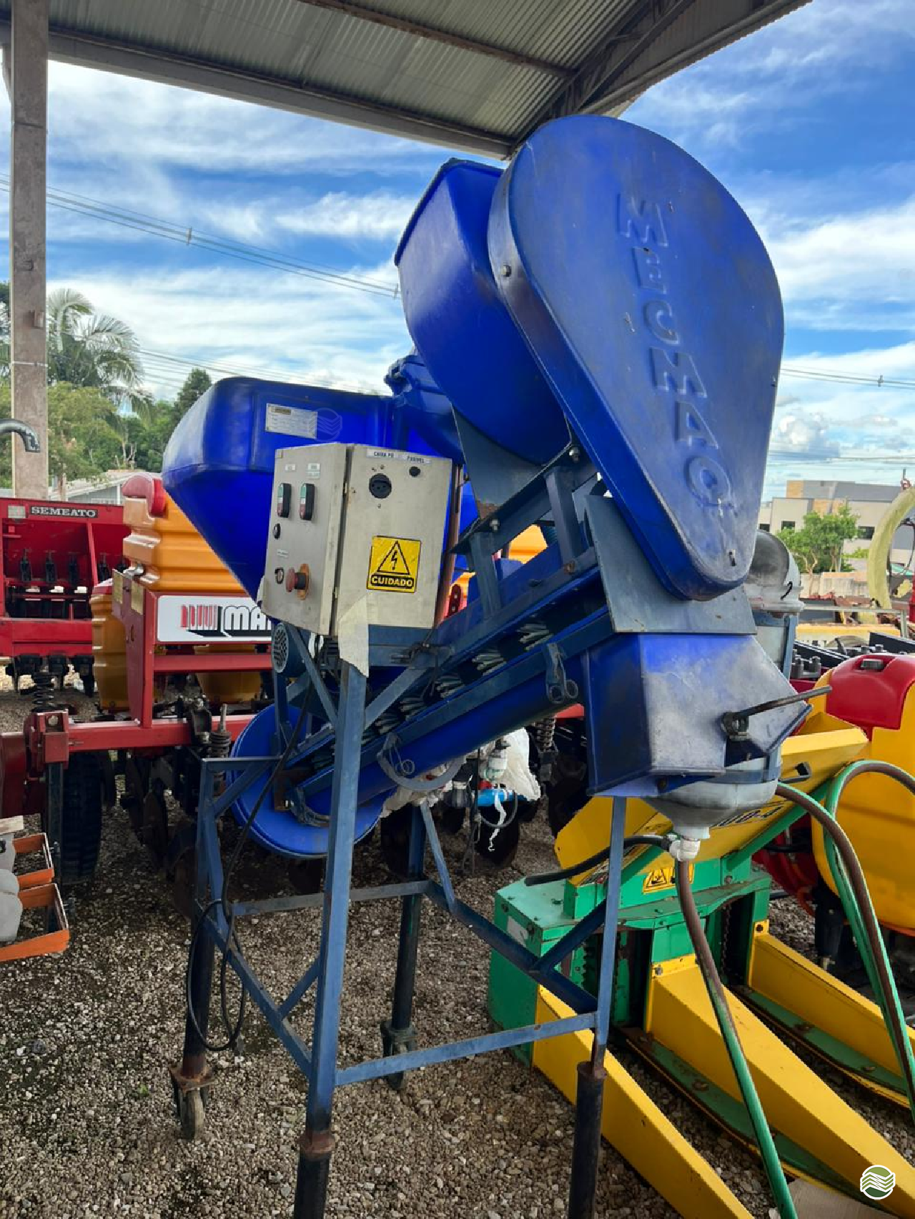 IMPLEMENTOS AGRICOLAS TRATADOR DE SEMENTES TRATADOR DE SEMENTES Implemaq - Implementos e Máquinas Agrícolas PALMEIRA PARANÁ PR