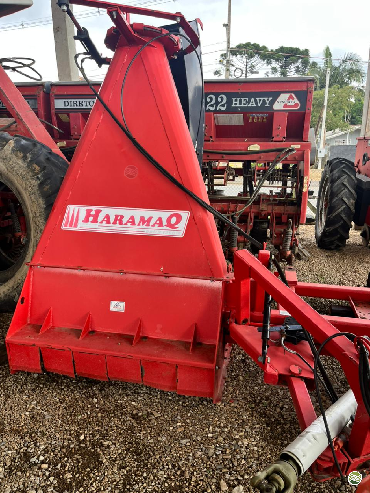 IMPLEMENTOS AGRICOLAS COLHEDORAS COLHEDORA DE FORRAGEM Implemaq - Implementos e Máquinas Agrícolas PALMEIRA PARANÁ PR