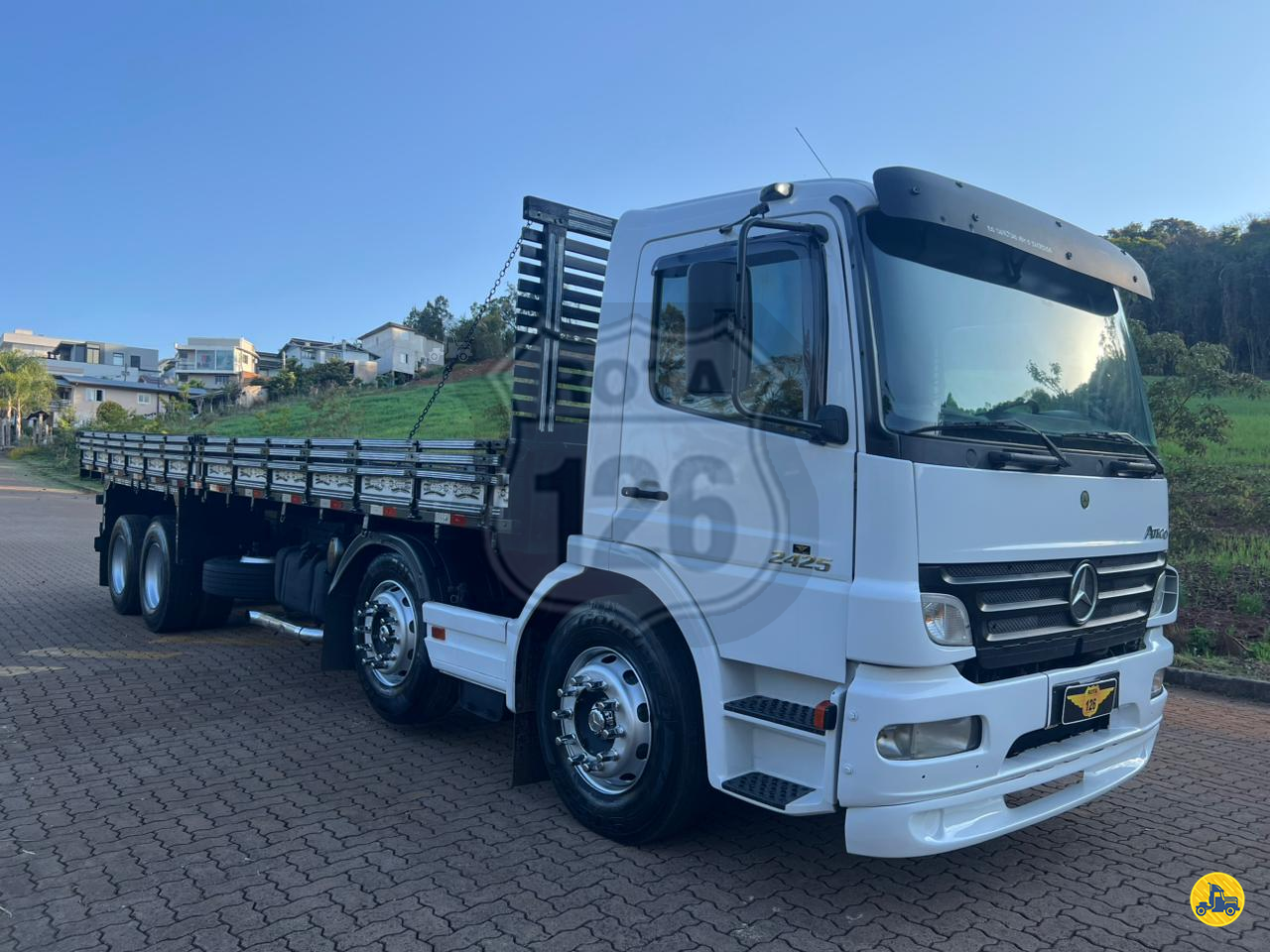 CAMINHAO MERCEDES-BENZ MB 2425 Carga Seca BiTruck 8x2 Rota 126 Caminhões SANANDUVA RIO GRANDE DO SUL RS