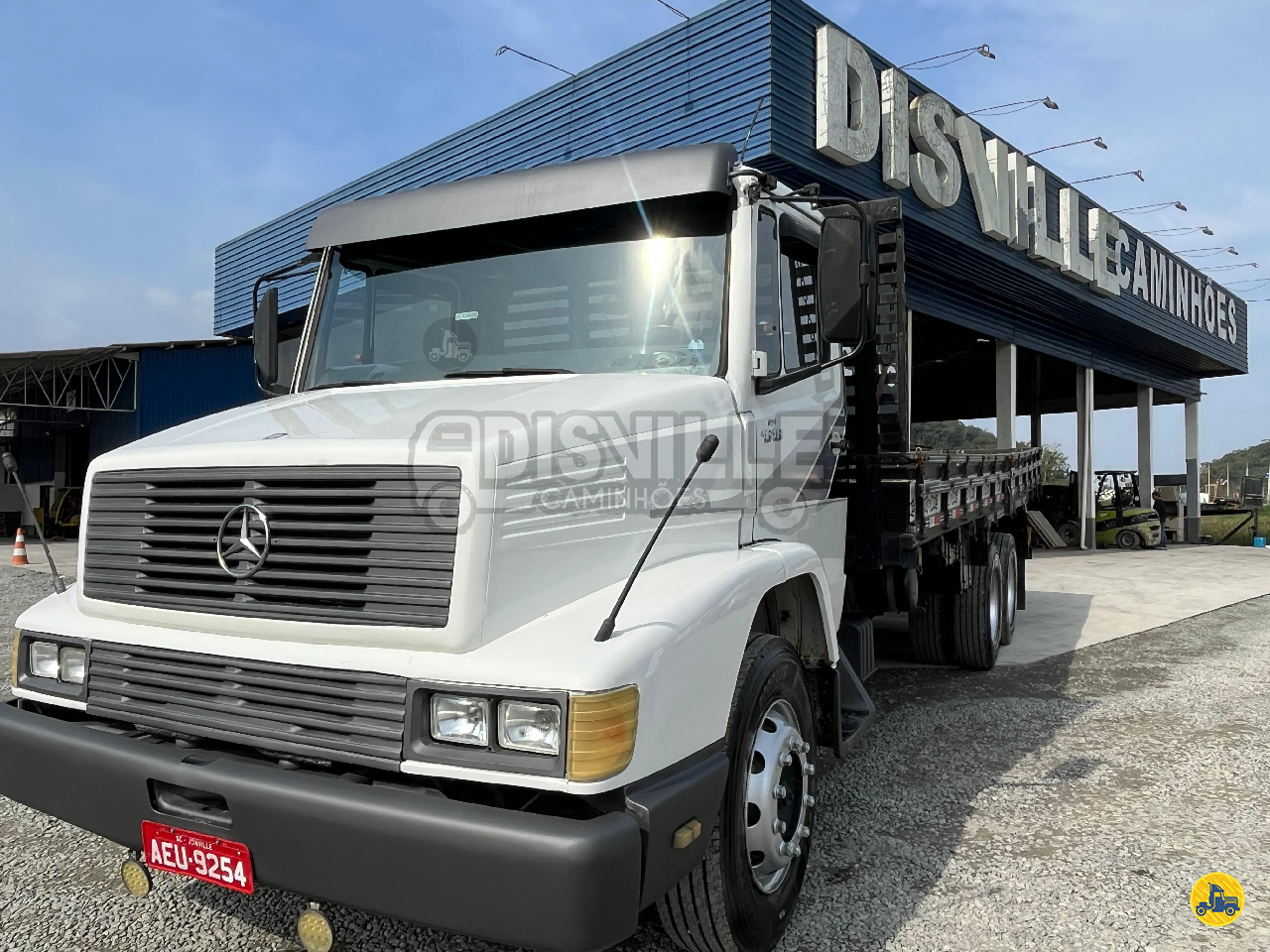 CAMINHAO MERCEDES-BENZ MB 1618 Carga Seca Truck 6x2 Disville Caminhões ARAQUARI SANTA CATARINA SC