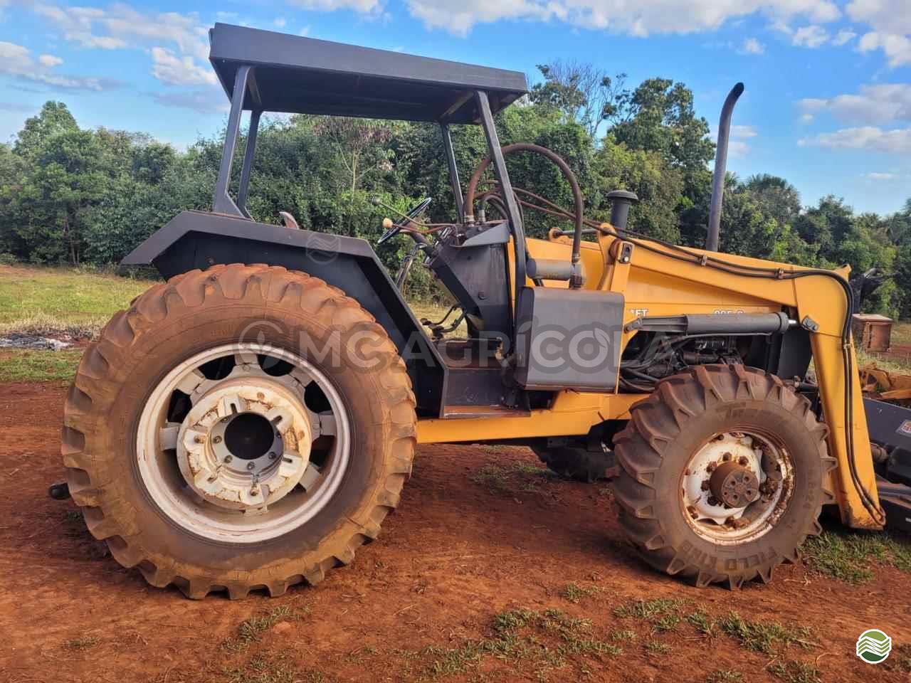 TRATOR VALMET VALMET 985 Tração 4x4 MC Agrícola ITUMBIARA GOIAS GO