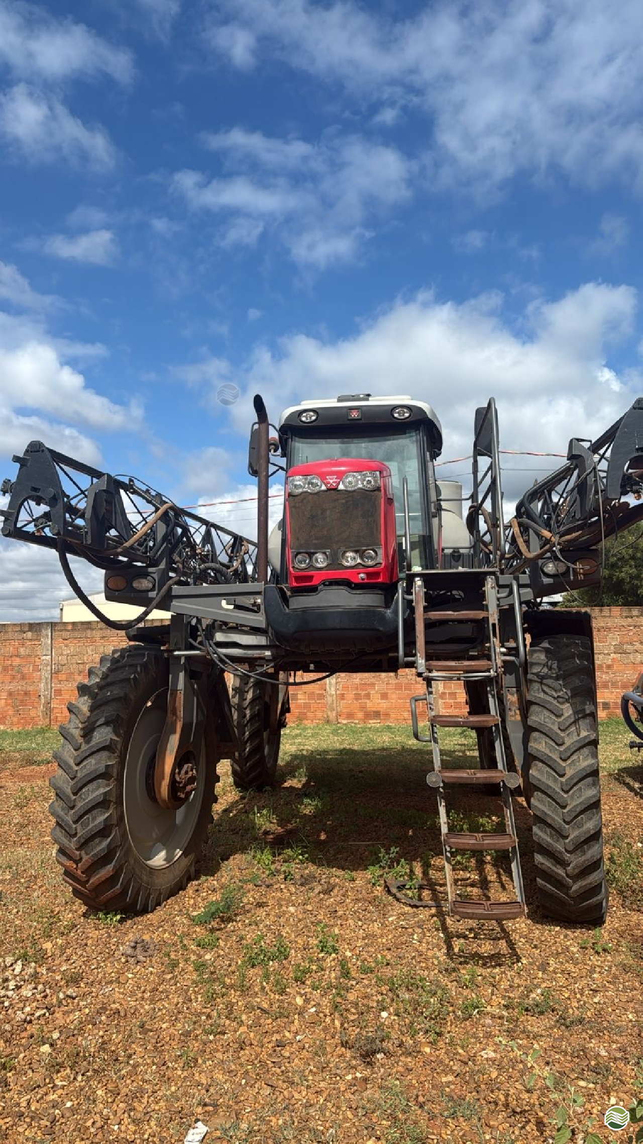 PULVERIZADOR MASSEY FERGUSON MF 9330 Tração 4x4 MC Agrícola ITUMBIARA GOIAS GO