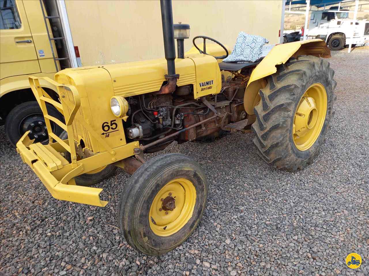 TRATOR VALMET VALMET 65 Tração 4x2 Guirro Automóveis Multimarcas SAO JOSE DO RIO PARDO SÃO PAULO SP