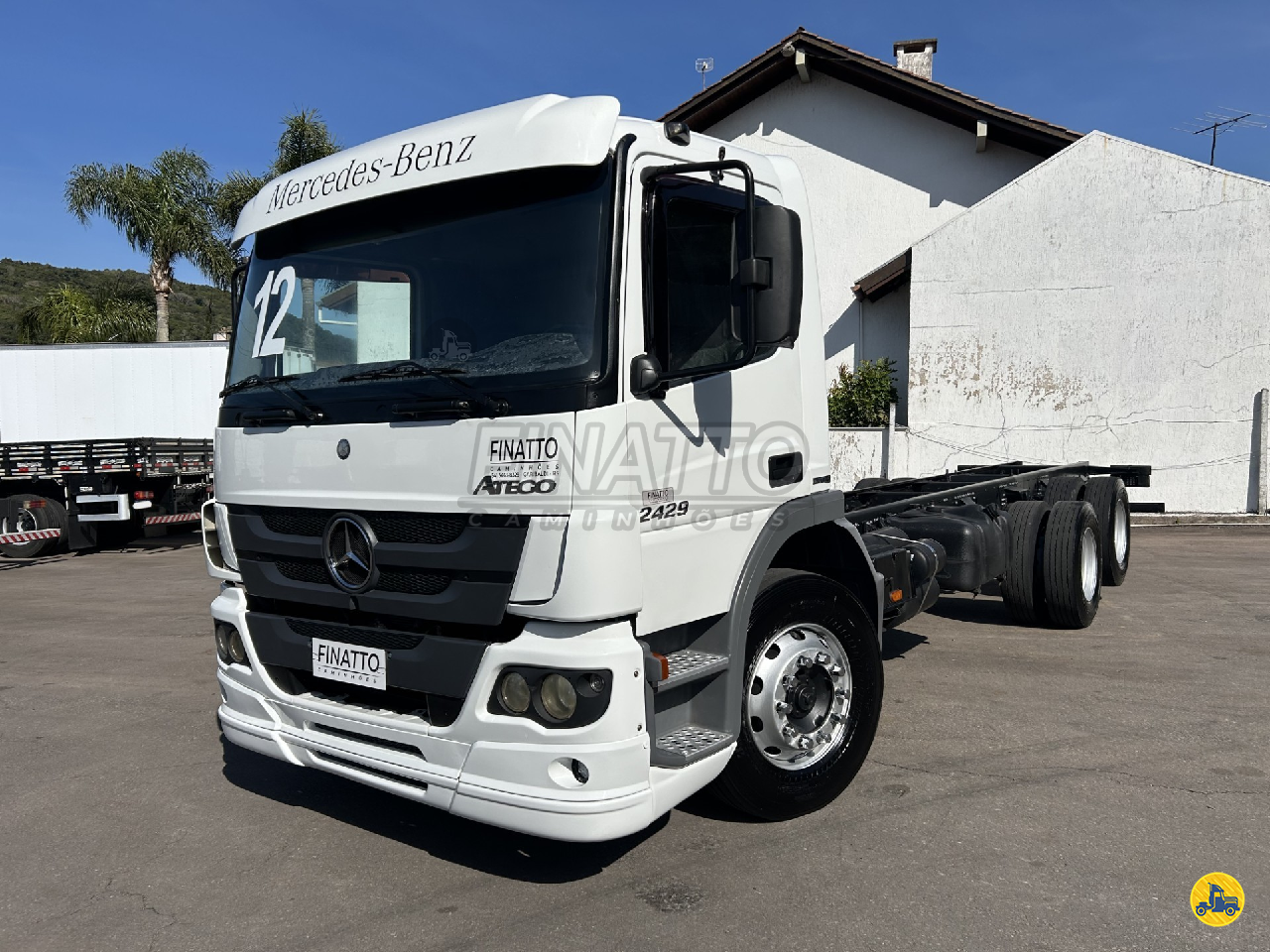 CAMINHAO MERCEDES-BENZ MB 2429 Chassis Truck 6x2 Finatto Caminhões GARIBALDI RIO GRANDE DO SUL RS