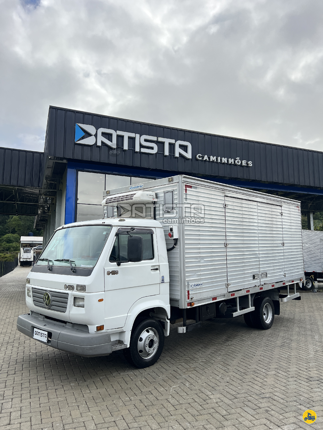 CAMINHAO VOLKSWAGEN VW 8150 Baú Frigorífico 3/4 4x2 Batista Caminhões PALHOCA SANTA CATARINA SC