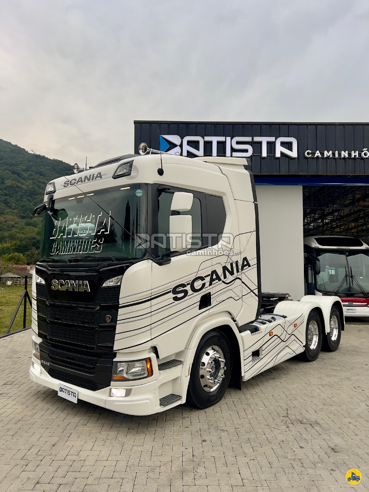 CAMINHAO SCANIA SCANIA R540 Cavalo Mecânico Cavalo 6x4 Batista Caminhões PALHOCA SANTA CATARINA SC
