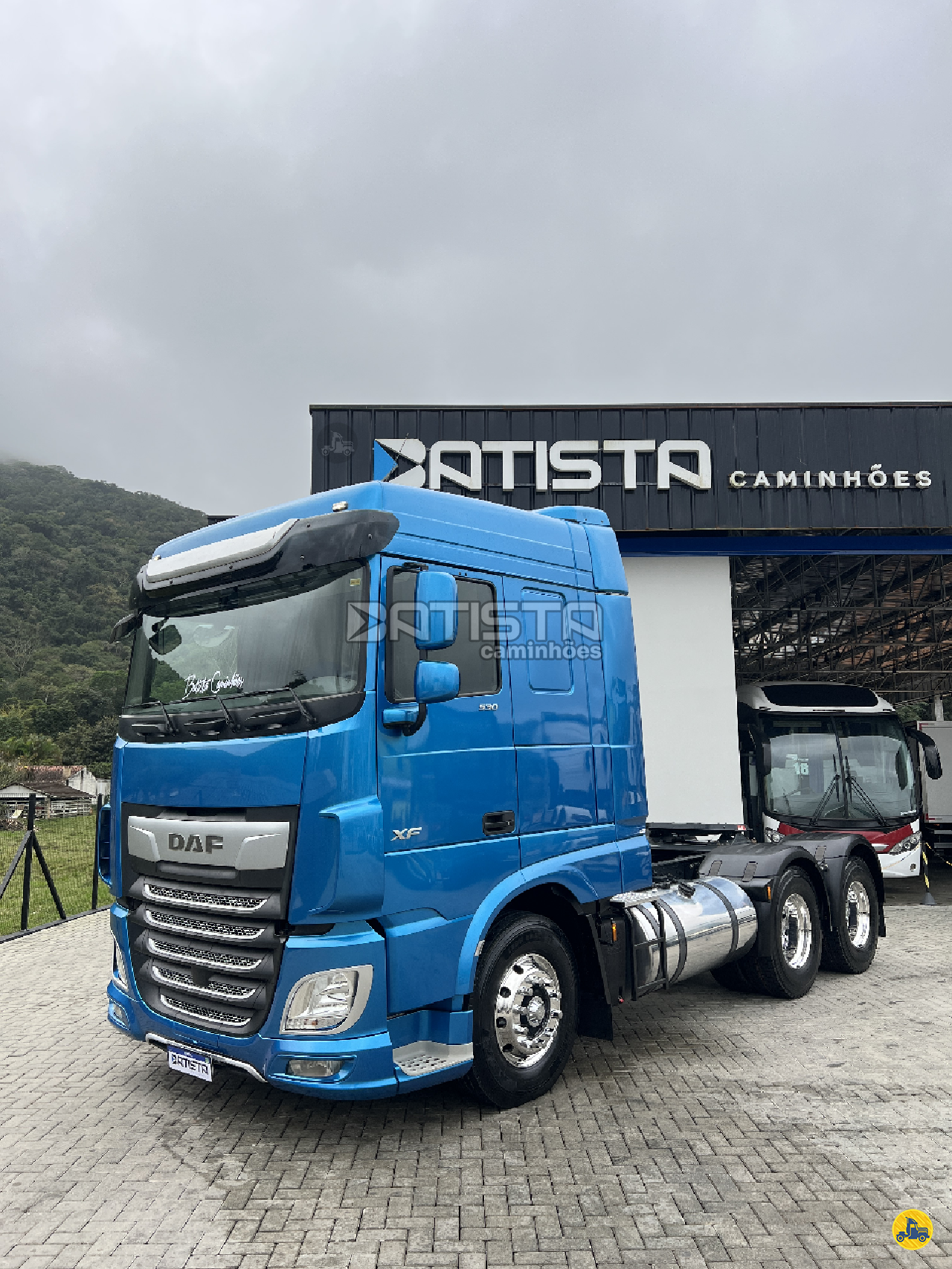 CAMINHAO DAF DAF XF FT 530 Cavalo Mecânico Cavalo 6x2 Batista Caminhões PALHOCA SANTA CATARINA SC
