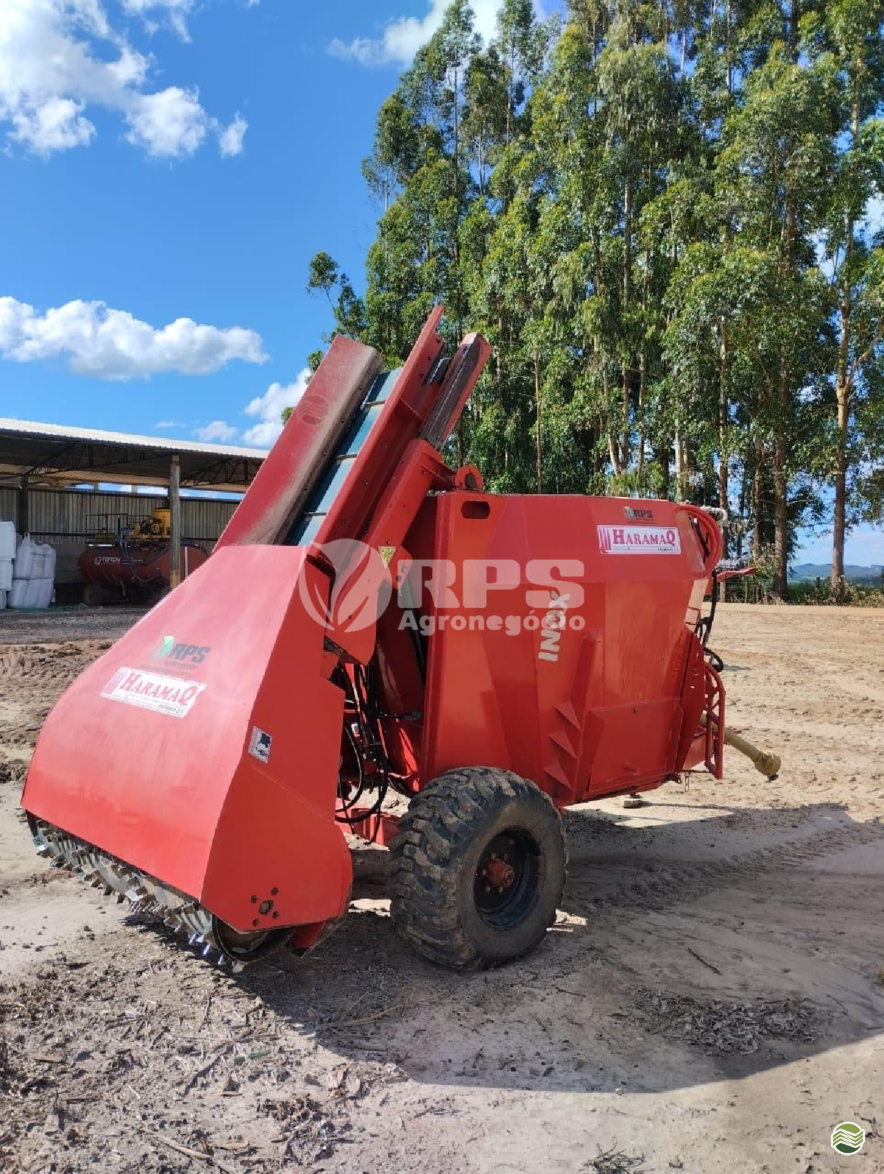 IMPLEMENTOS AGRICOLAS VAGAO FORRAGEIRO VAGÃO MISTURADOR RPS Agronegócios CARAMBEI PARANÁ PR