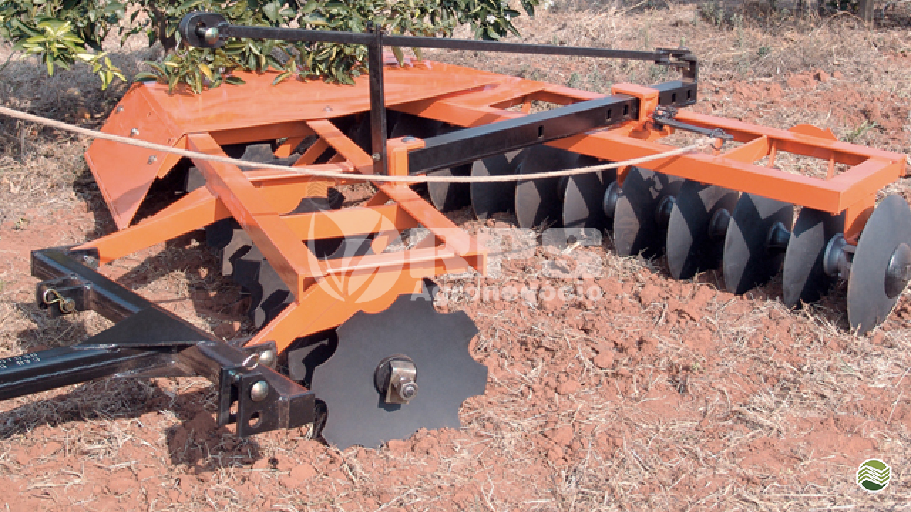 IMPLEMENTOS AGRICOLAS GRADE NIVELADORA GRADE HIDRÁULICA RPS Agronegócios CARAMBEI PARANÁ PR