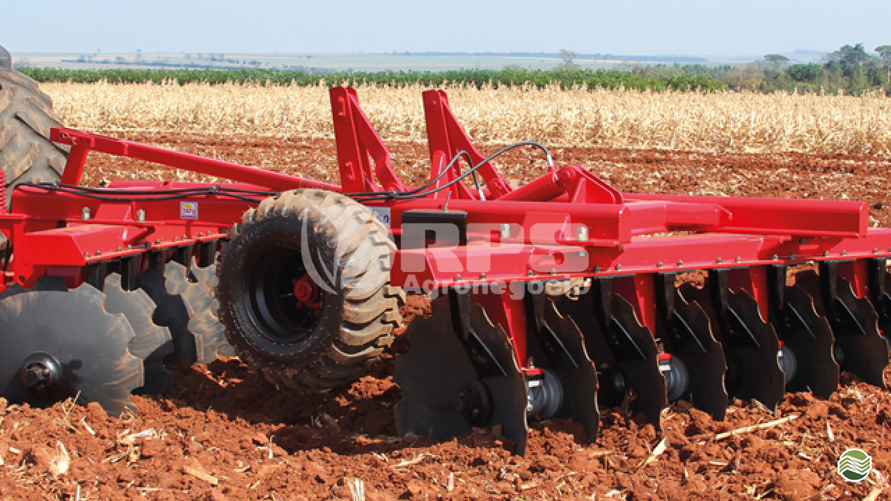 IMPLEMENTOS AGRICOLAS GRADE ARADORA ARADORA 10 DISCOS RPS Agronegócios CARAMBEI PARANÁ PR